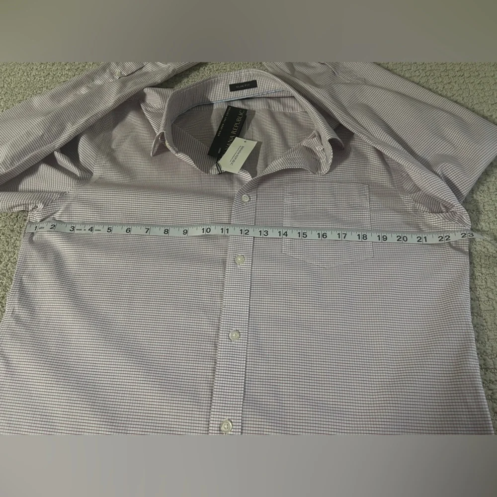 Banana Republic Men's Light Purple Dress Shirt